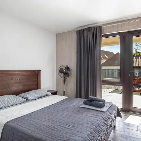 Hotel Kredo *