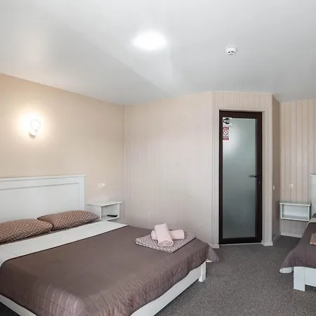 Kredo Hotel *