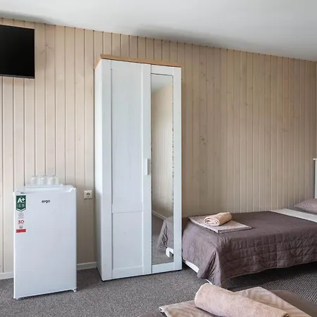 Hotel Kredo *